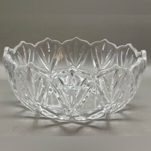 Mikasa 8.25” Roxborough Crystal Glass Bowl